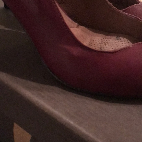 Red Corso Como Pumps - Picture 3 of 6